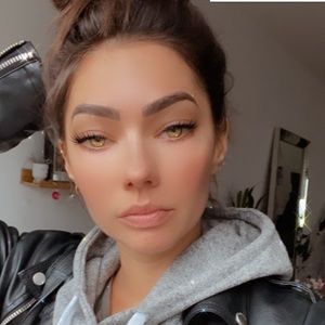 Meet your Posher, Ginger